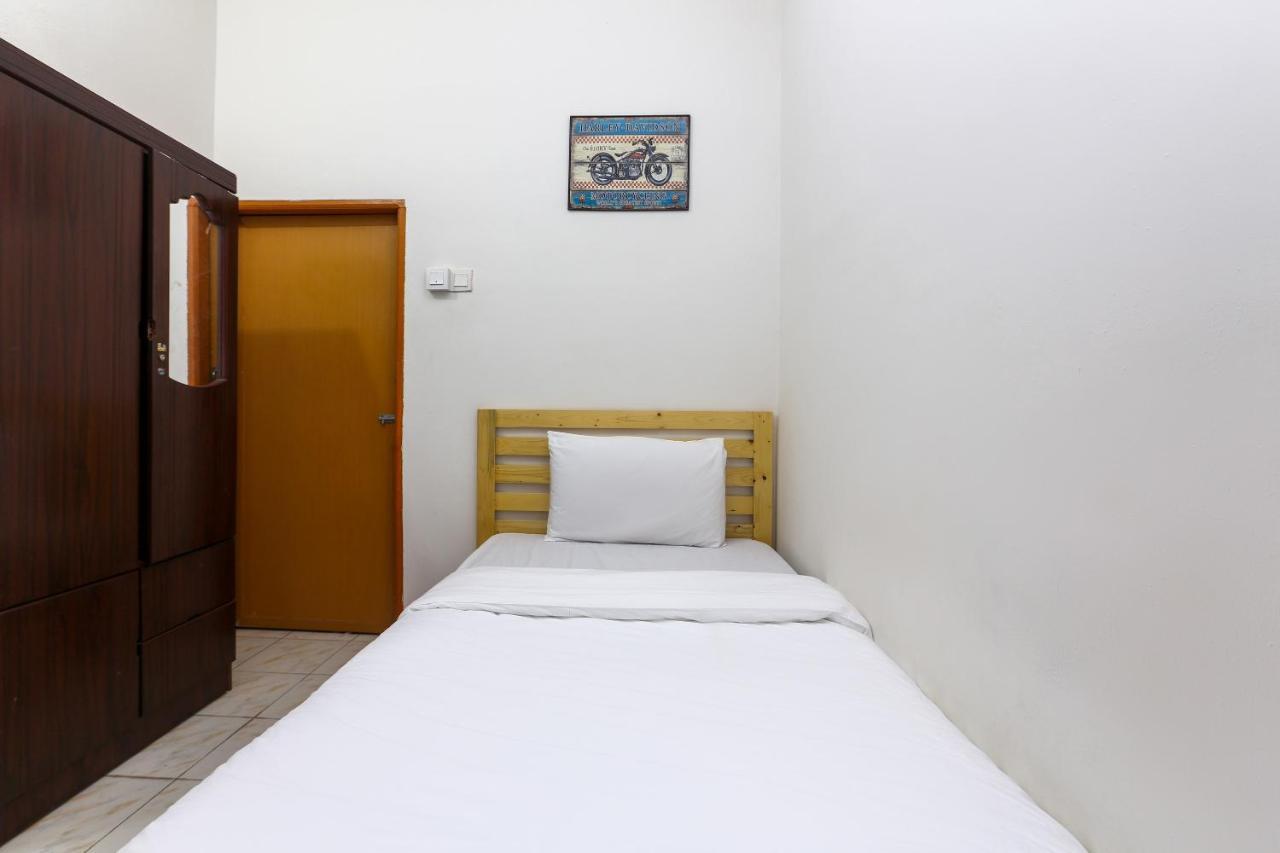 Oyo 89887 Chalet Yunie Marang Esterno foto